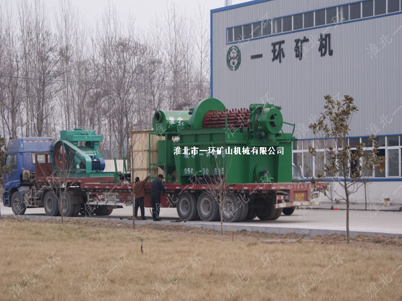 即將發往用戶現場的圓盤真空過濾機